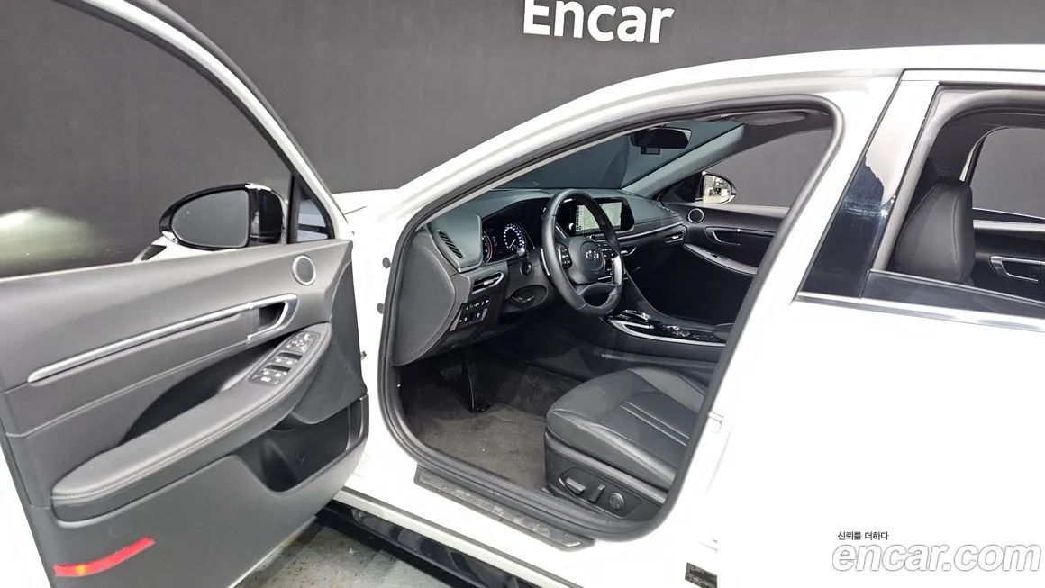 Hyundai Sonata 2023 из KR, фото 3