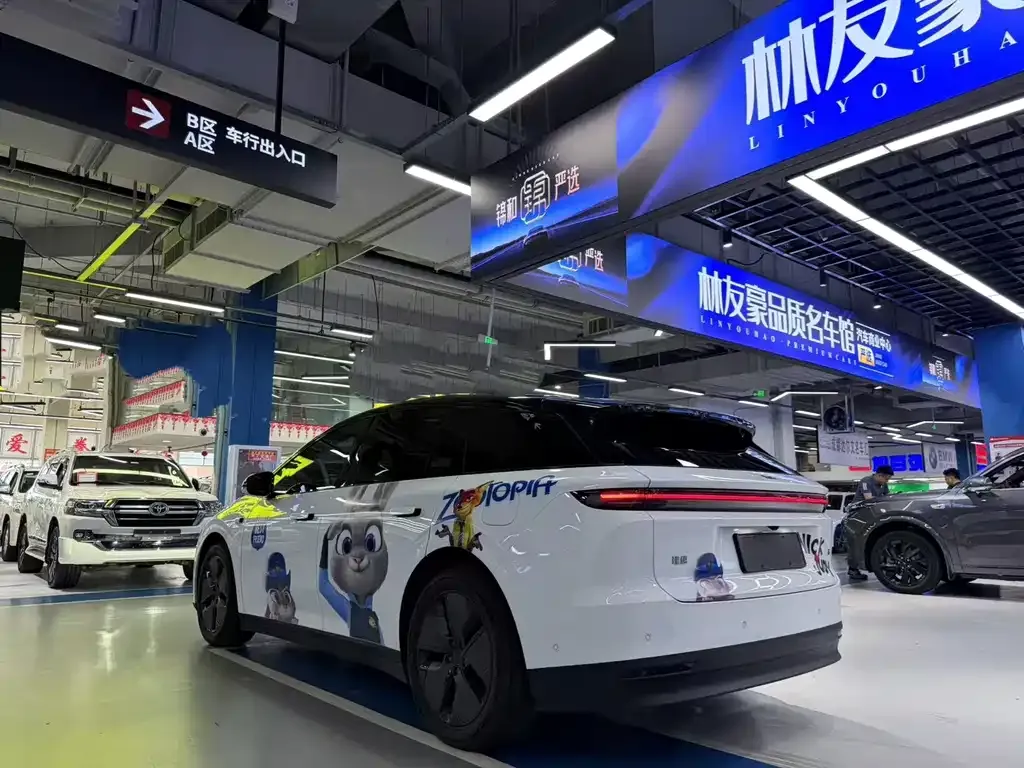Li Auto i6 2025 из CN, фото 10