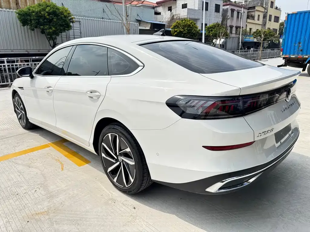 Volkswagen Lamando 2023 из CN, фото 9