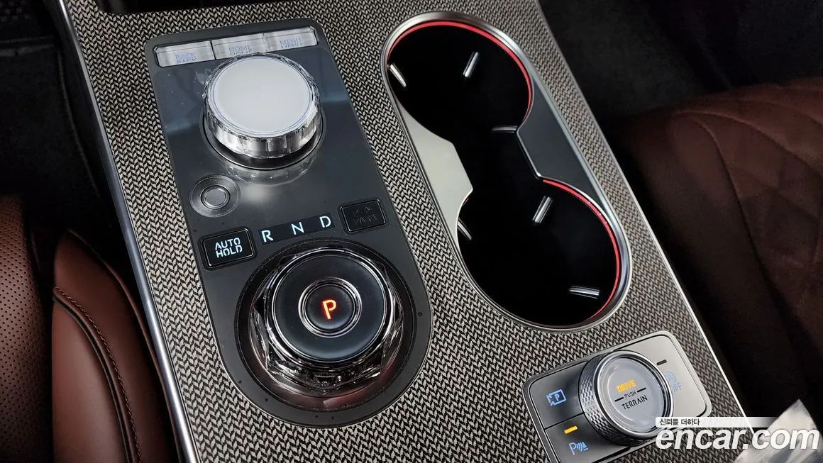 Genesis GV80 — фото 10