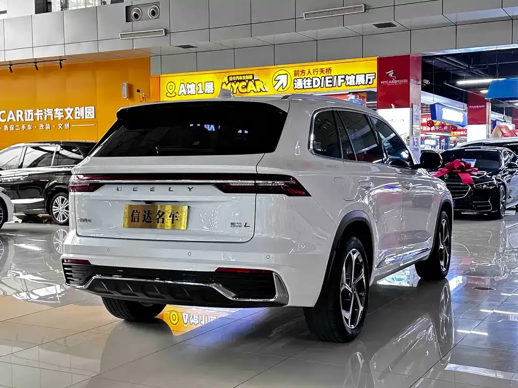 Geely Xingyue L — фото 6