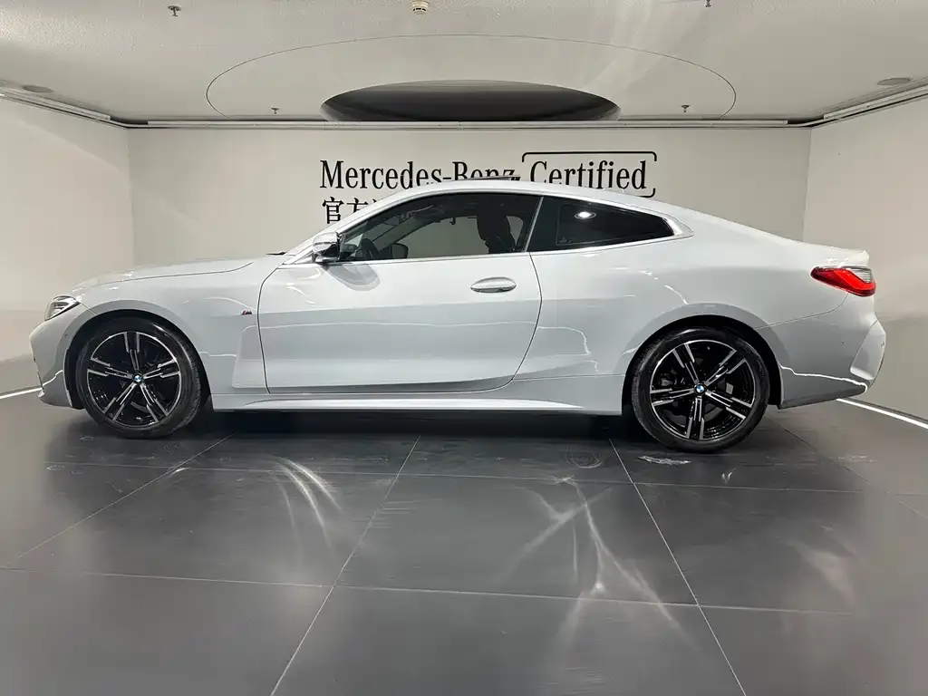 BMW 4 Series 2023 из CN, фото 2