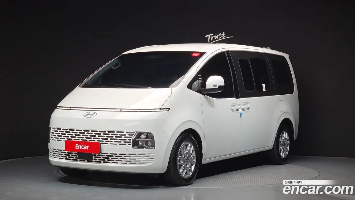 Hyundai Staria 2025 из KR, фото 1