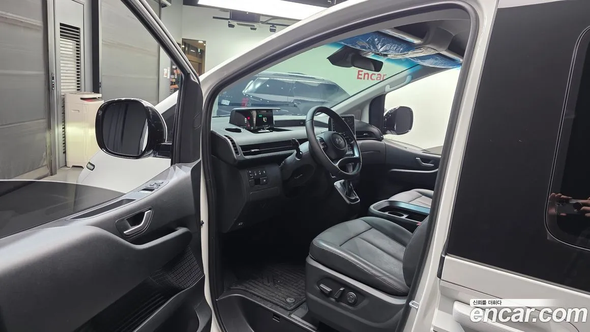 Hyundai Staria 2025 из KR, фото 4