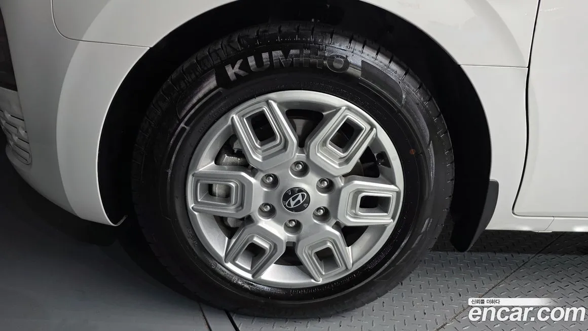 Hyundai Staria 2025 из KR, фото 5