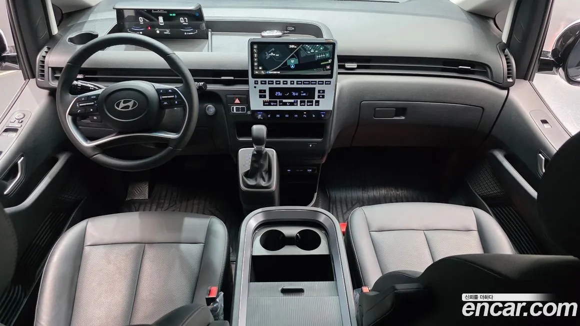 Hyundai Staria 2025 из KR, фото 9
