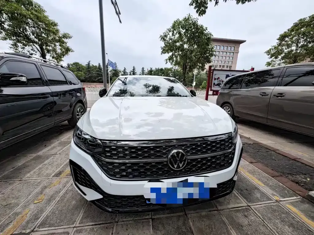 Volkswagen Lavida 2023 из CN, фото 10