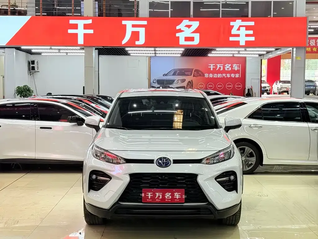 Toyota Wildlander 2022 из CN, фото 3