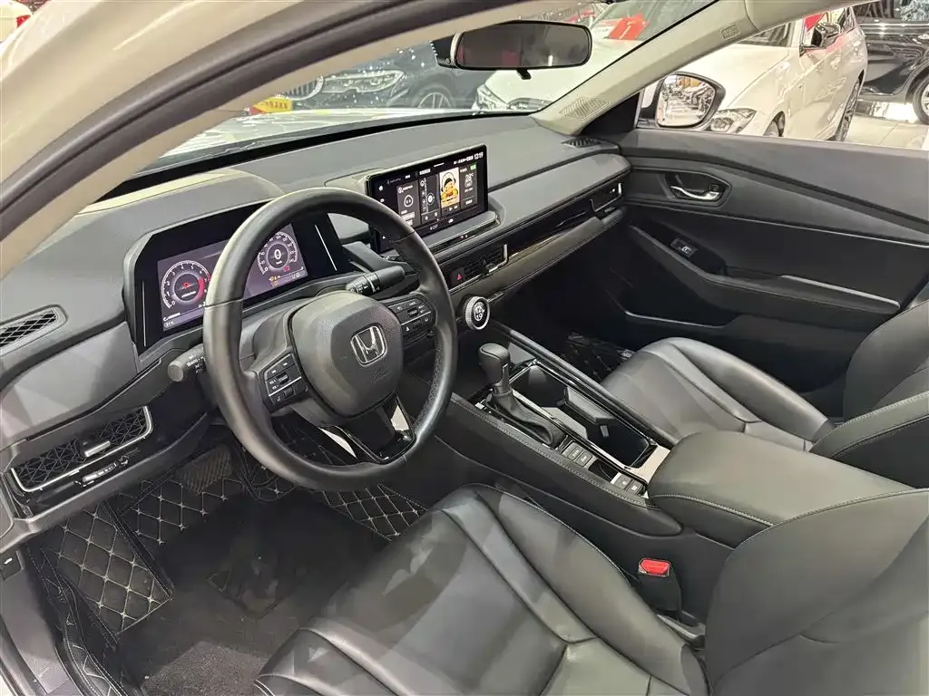 Honda Inspire — фото 4