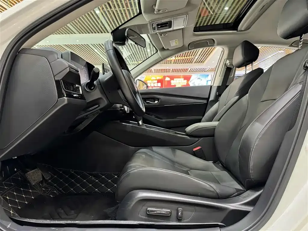 Honda Inspire — фото 6