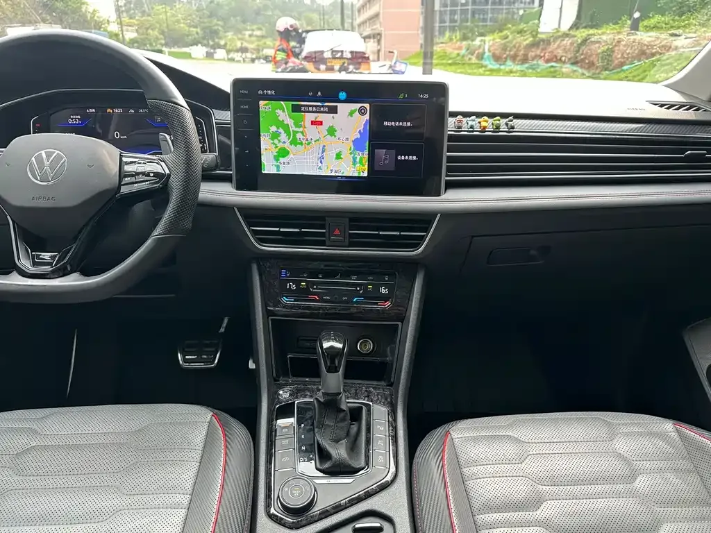 Volkswagen Tiguan L 2023 из CN, фото 7