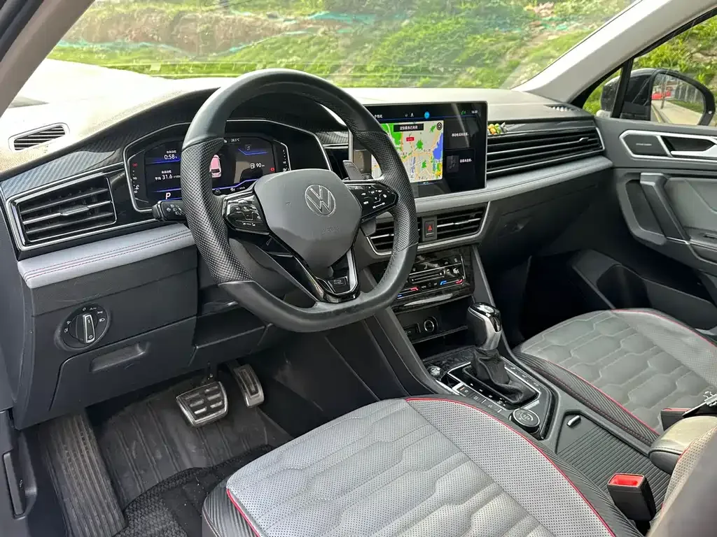 Volkswagen Tiguan L 2023 из CN, фото 6