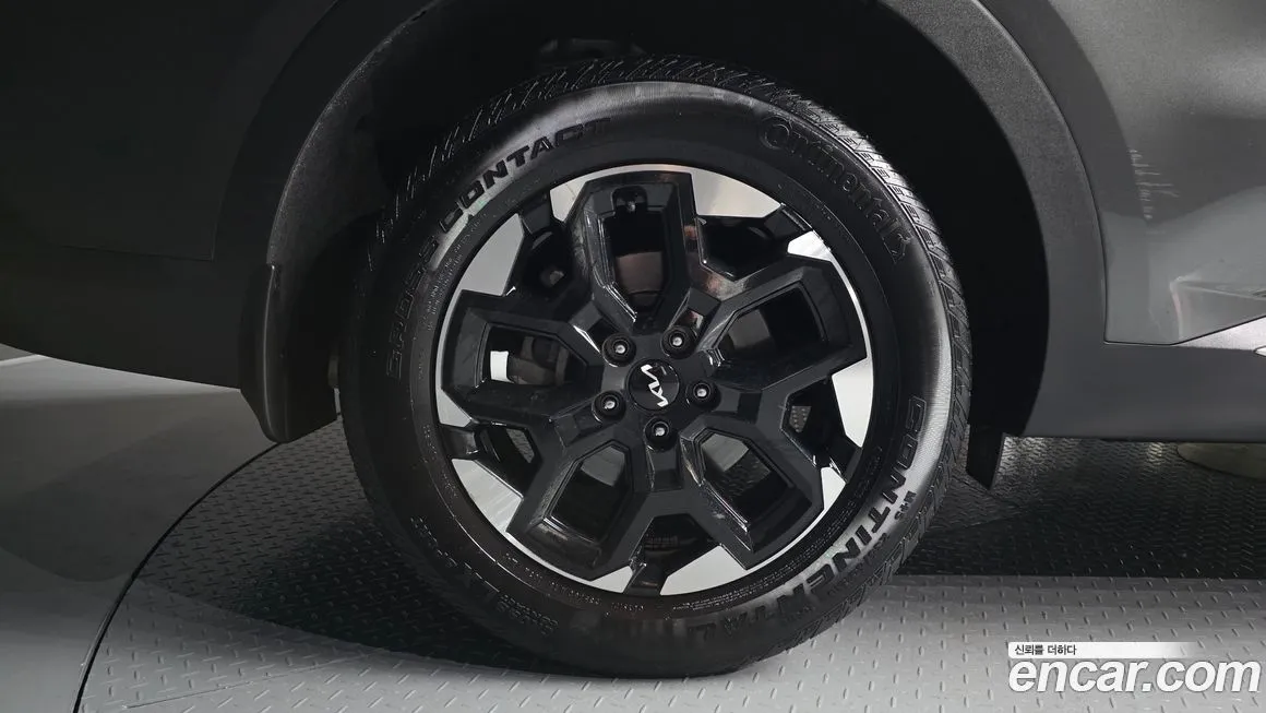 Kia Sorento — фото 6