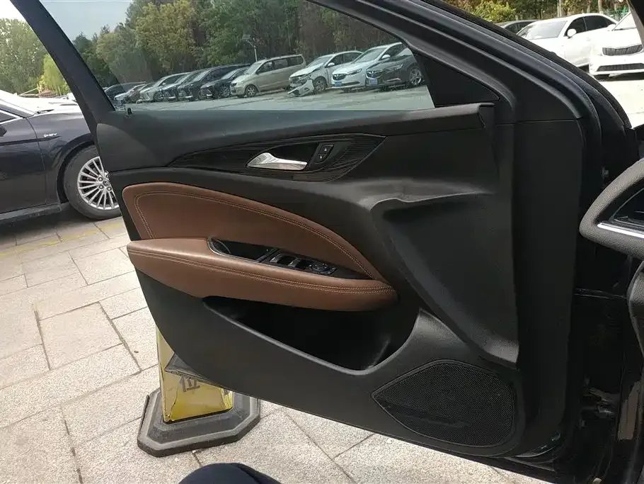 Buick Regal 2023 из CN, фото 4