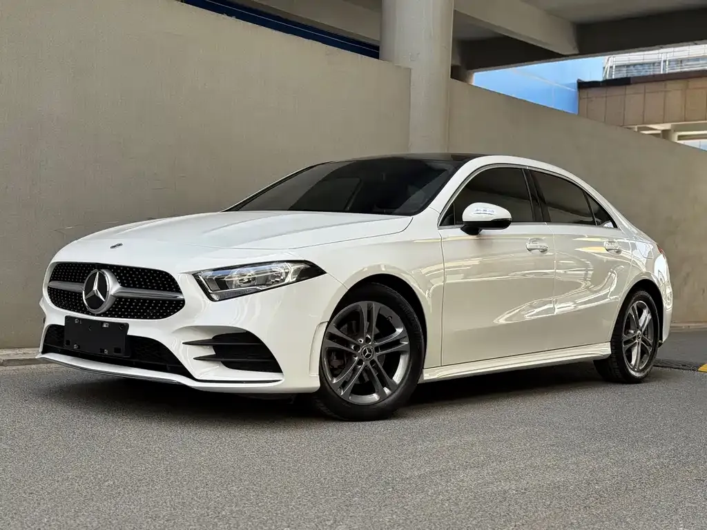 Mercedes-Benz A-Class — фото 1