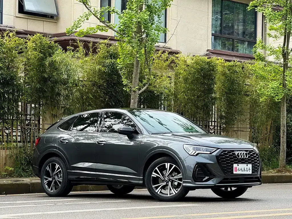 Audi Q3 Sportback 2022 из CN, фото 8