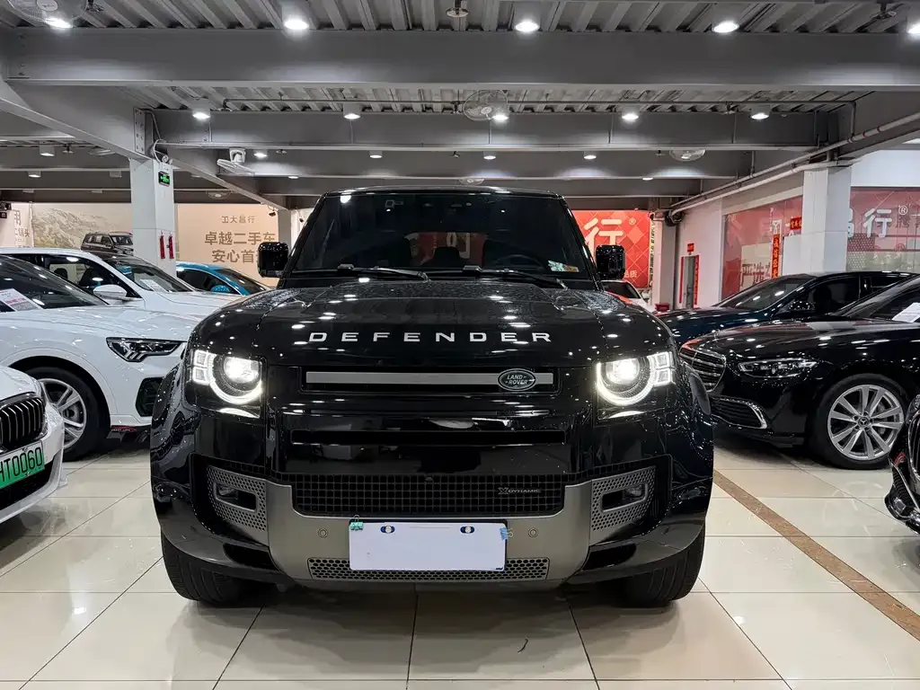 Land Rover Defender — фото 4