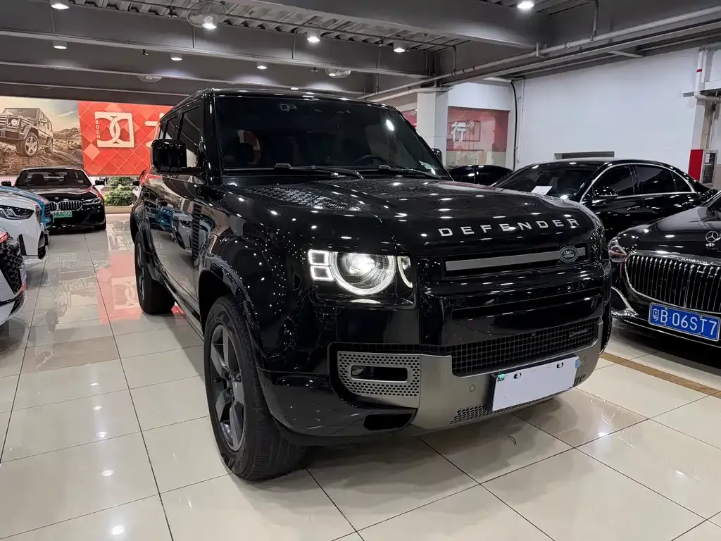 Land Rover Defender — фото 2