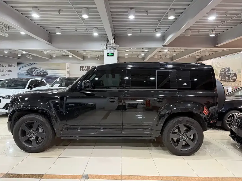Land Rover Defender — фото 3
