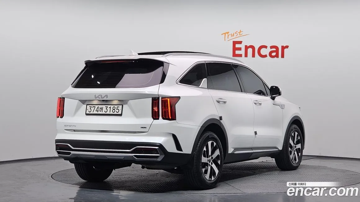 Kia Sorento — фото 3