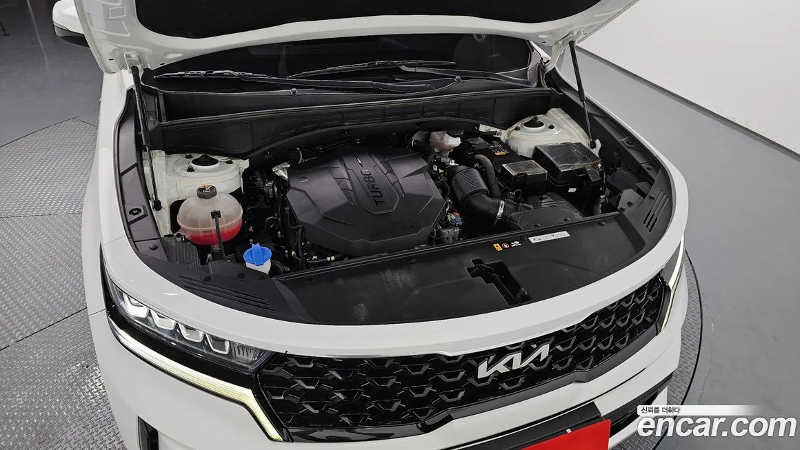Kia Sorento — фото 5