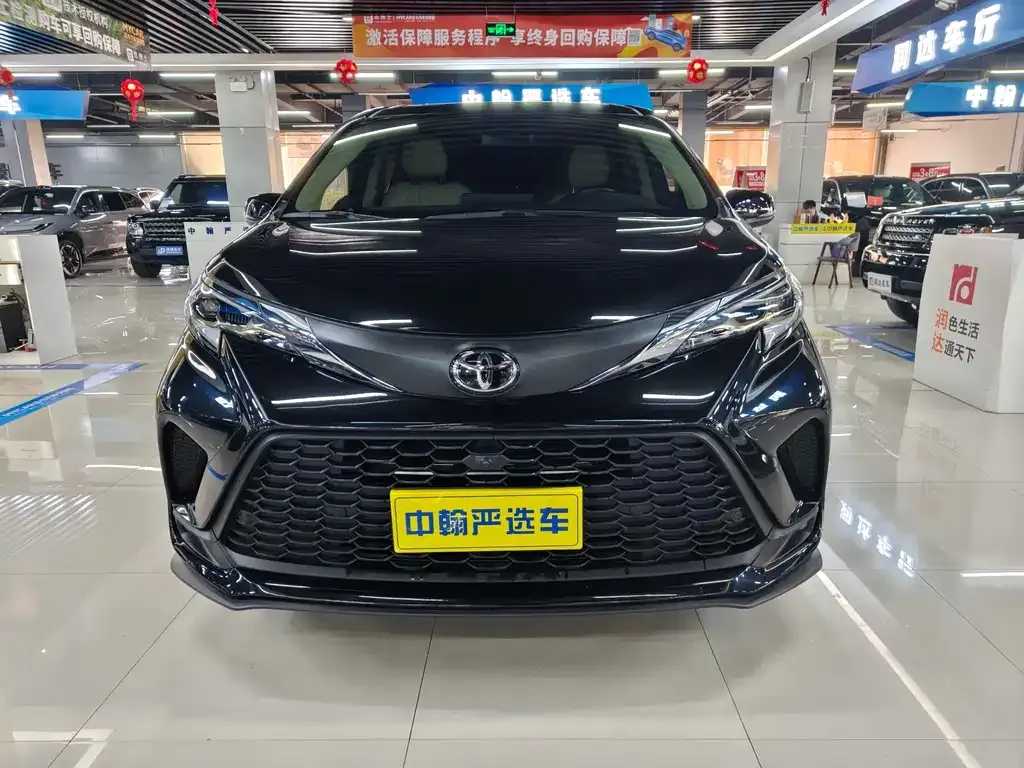 Toyota Granvia 2025 из CN, фото 10