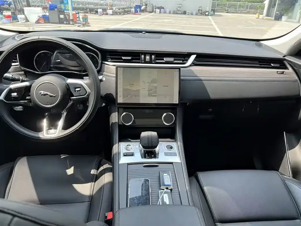 Jaguar F-PACE 2021 из CN, фото 9