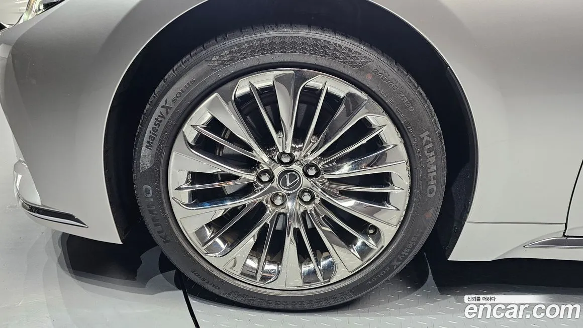 Lexus LS 2021 из KR, фото 10