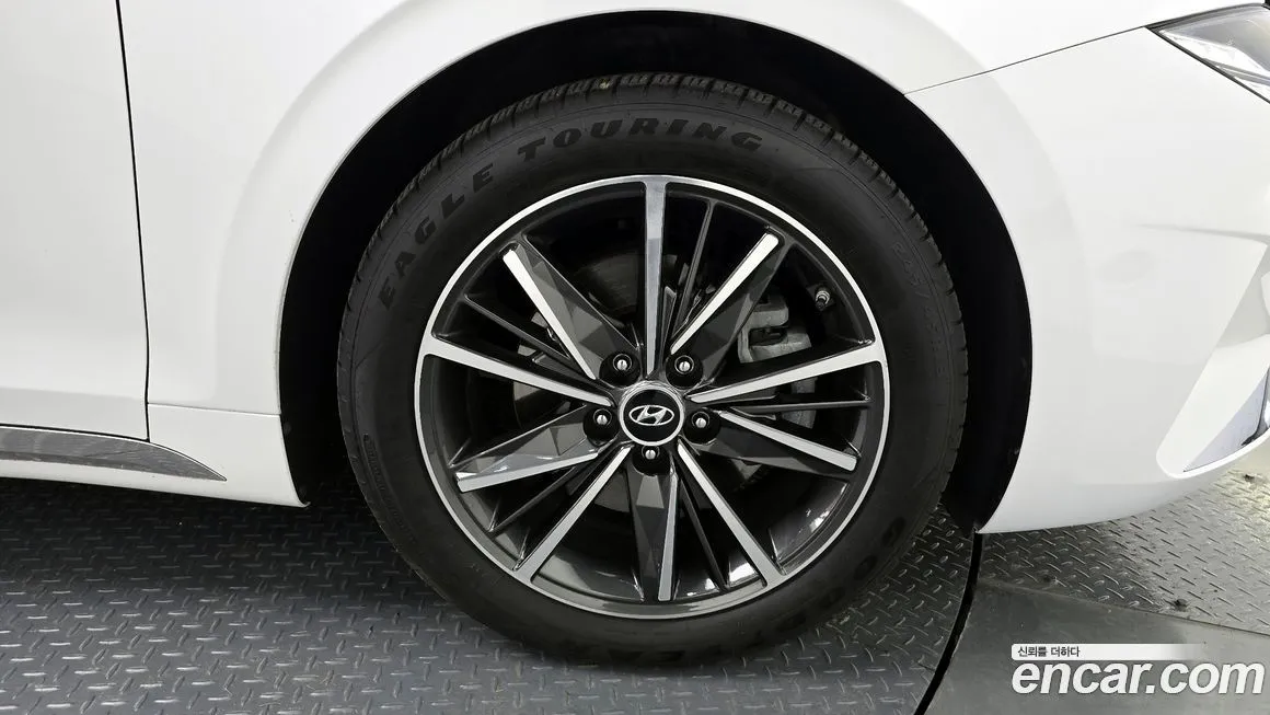 Hyundai Grandeur 2022 из KR, фото 3