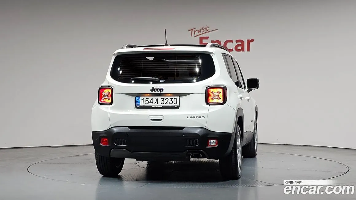 Jeep Renegade 2021 из KR, фото 5