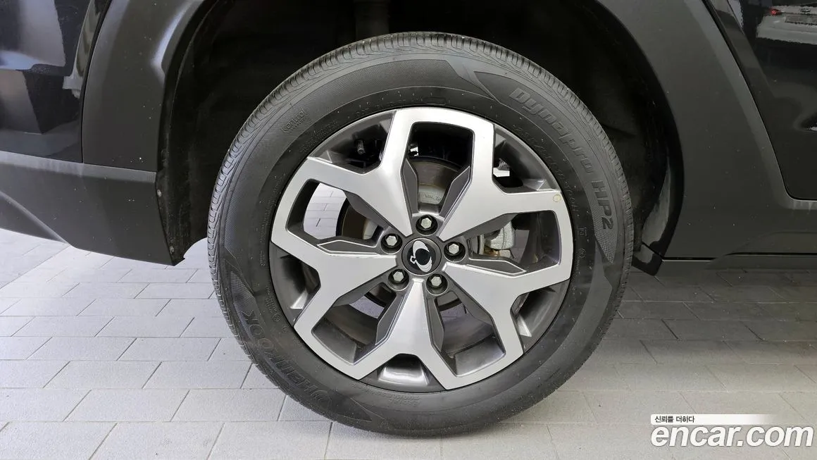 KG Mobility (Ssangyong) Torres — фото 7