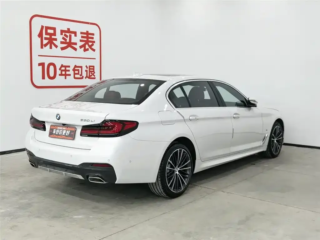 BMW 5 Series — фото 4