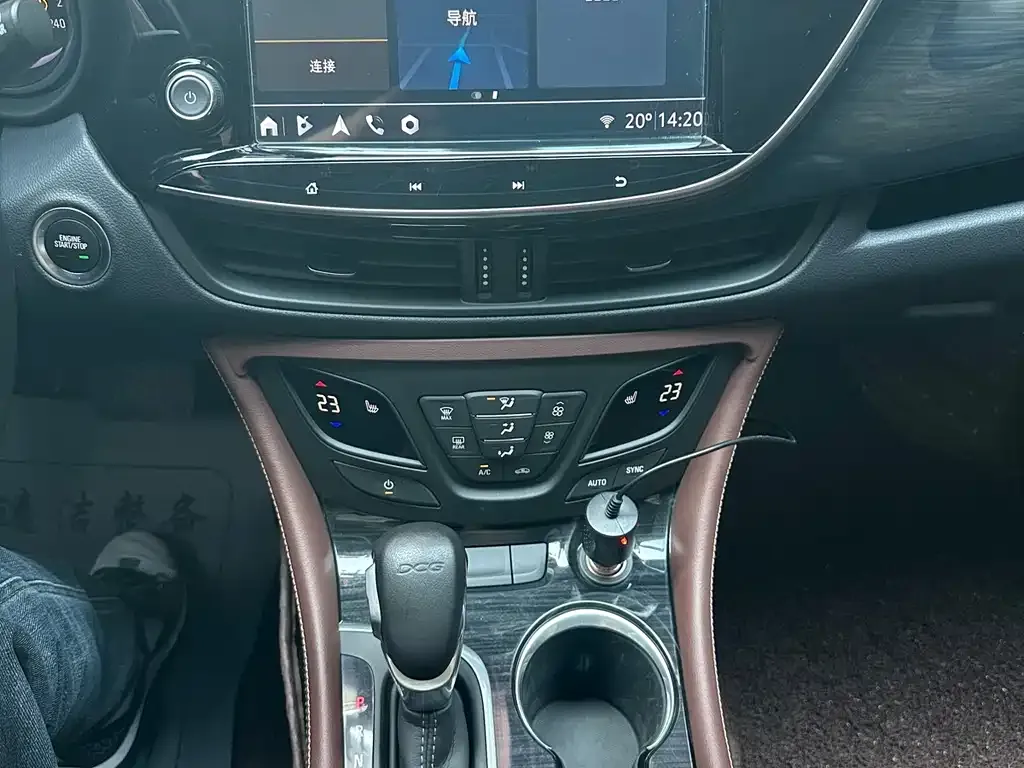 Buick Envision Plus — фото 3