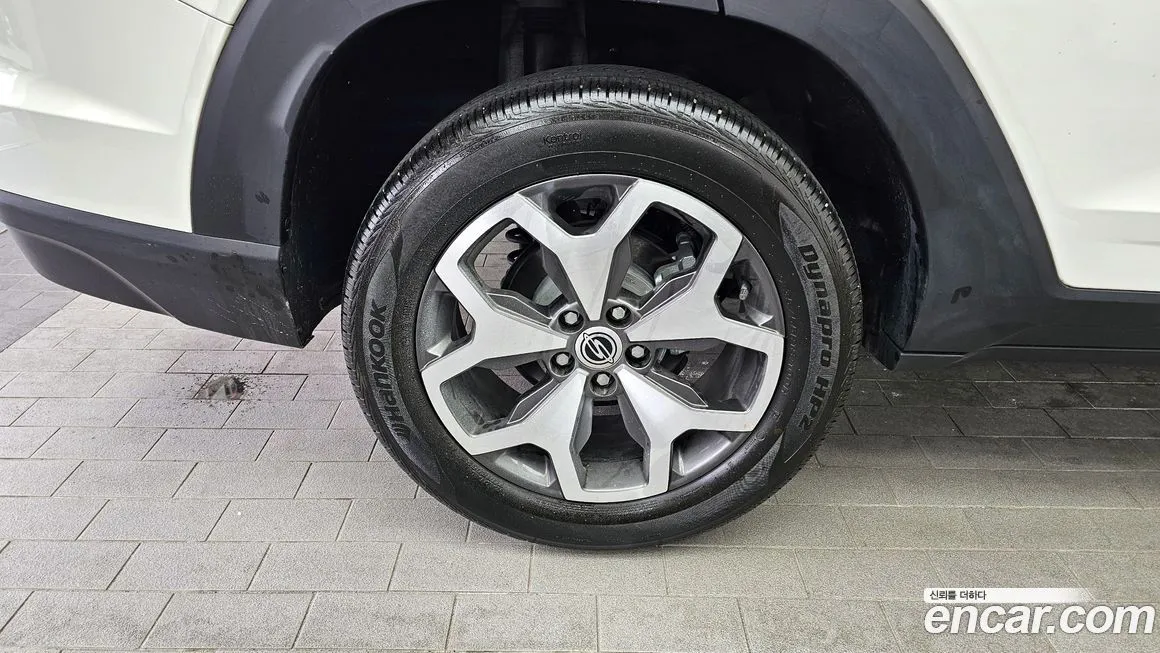 KG Mobility (Ssangyong) Torres — фото 7