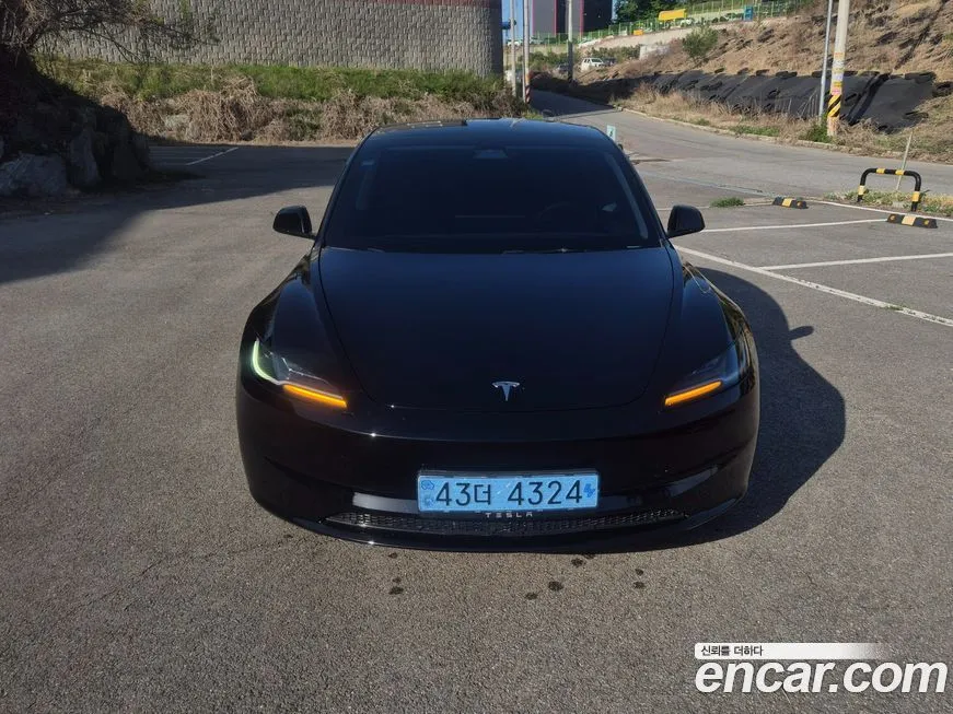Tesla Model 3 2024 из KR, фото 7