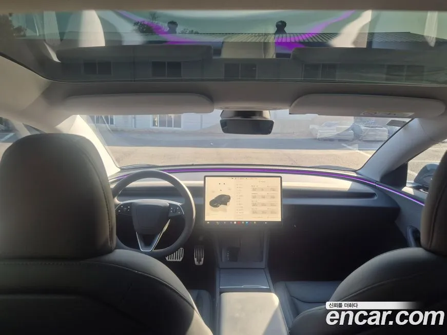 Tesla Model 3 2024 из KR, фото 2
