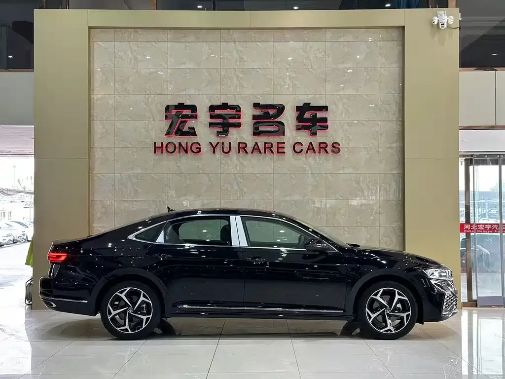 Volkswagen Passat — фото 3