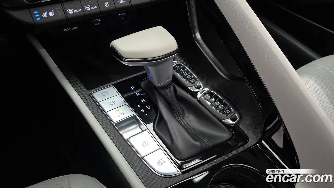 Hyundai AVANTE 2023 из KR, фото 6