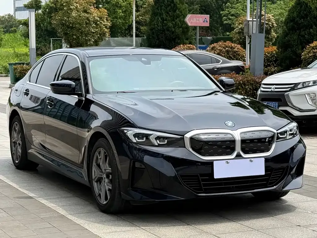 BMW i3 — фото 10