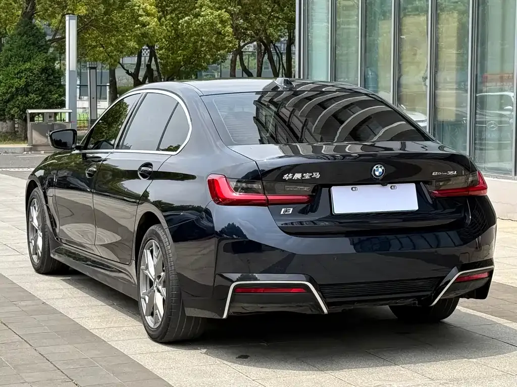 BMW i3 — фото 3