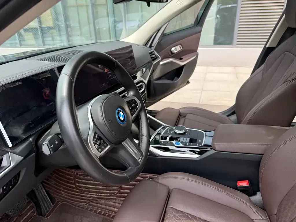BMW i3 — фото 4
