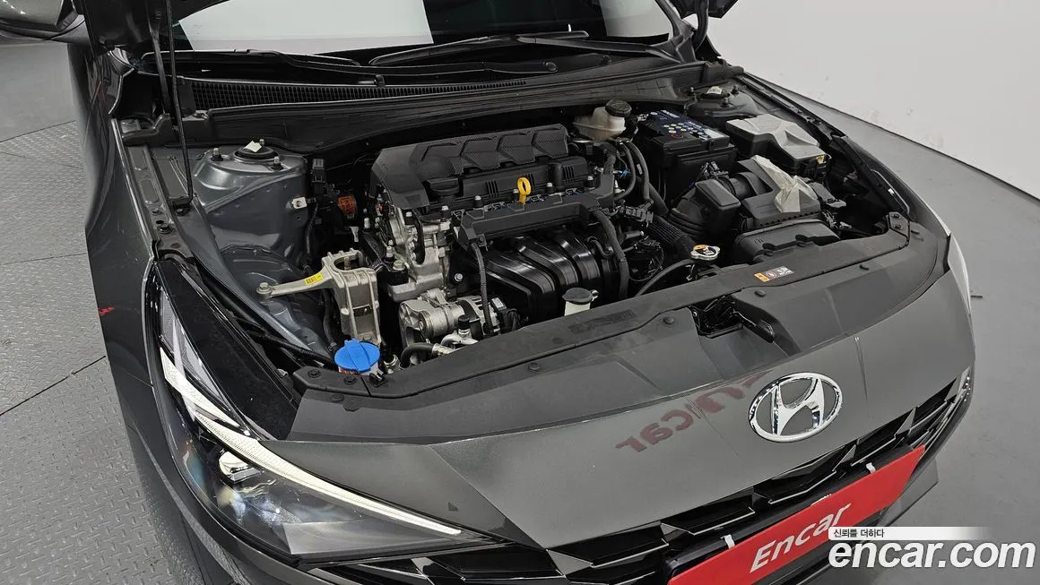 Hyundai AVANTE — фото 4