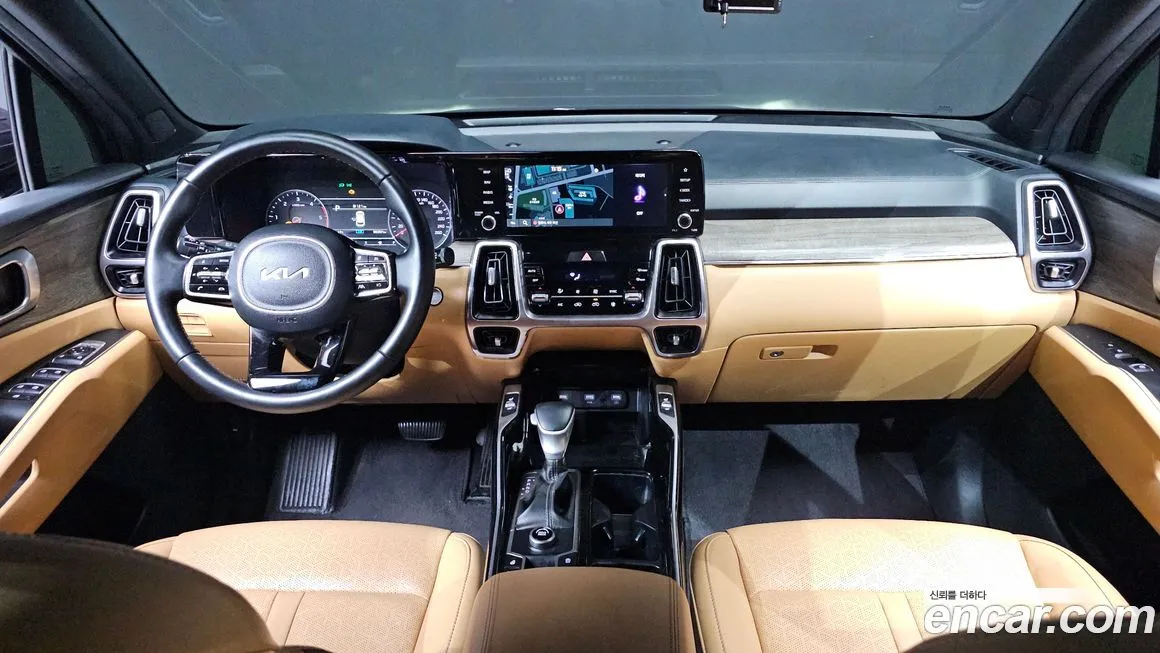 Kia Sorento — фото 7