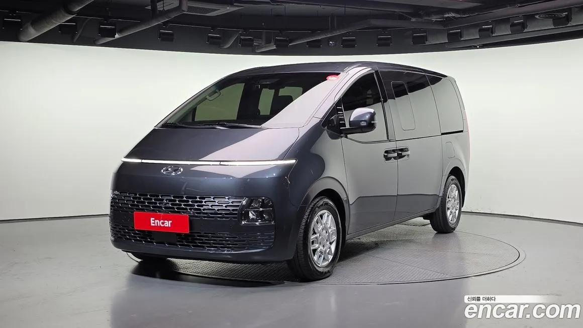 Hyundai Staria 2023 из KR, фото 1