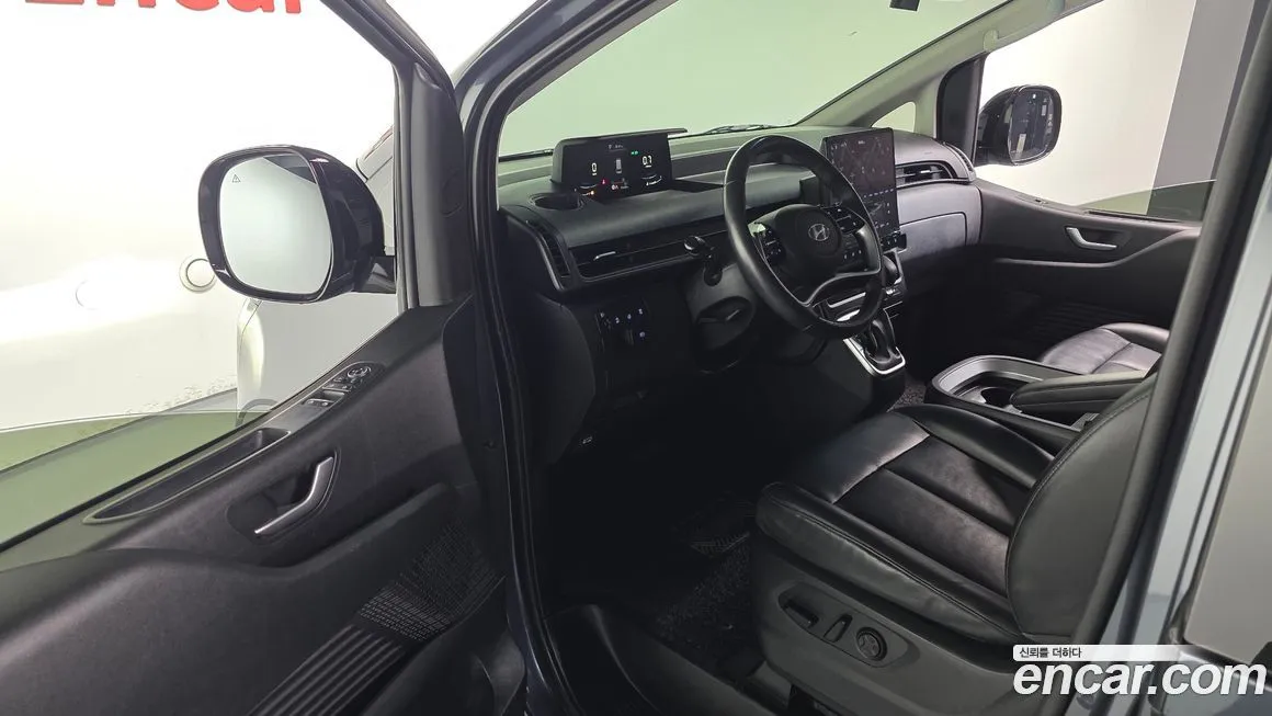 Hyundai Staria 2023 из KR, фото 9