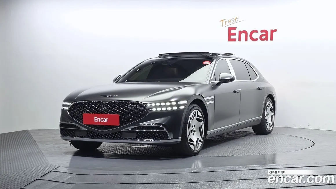 Genesis G90