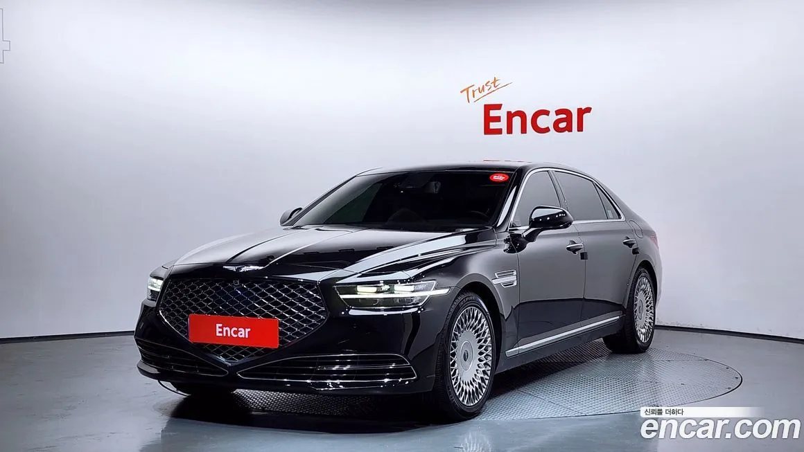 Genesis G90