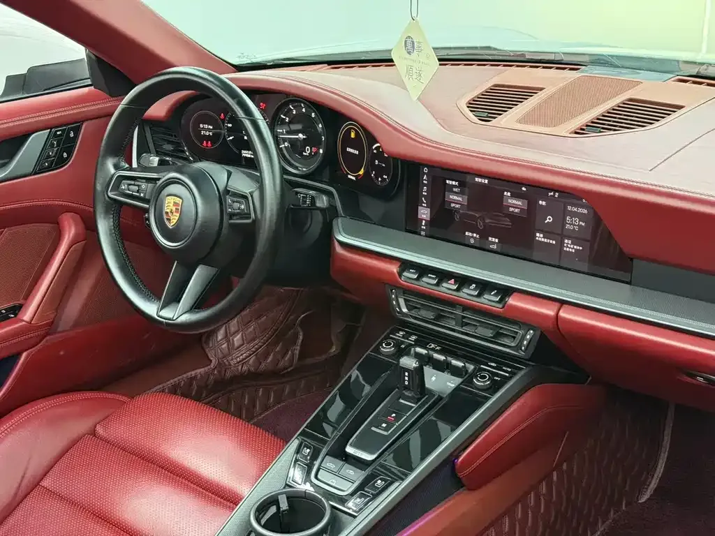 Porsche 911 2021 из CN, фото 8
