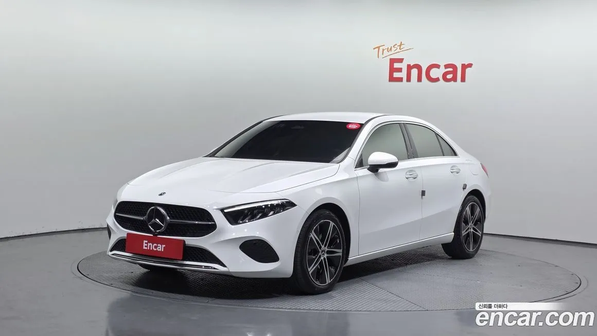 Mercedes-Benz A-Class — фото 1