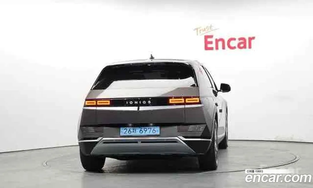 Hyundai Ioniq5 — фото 3